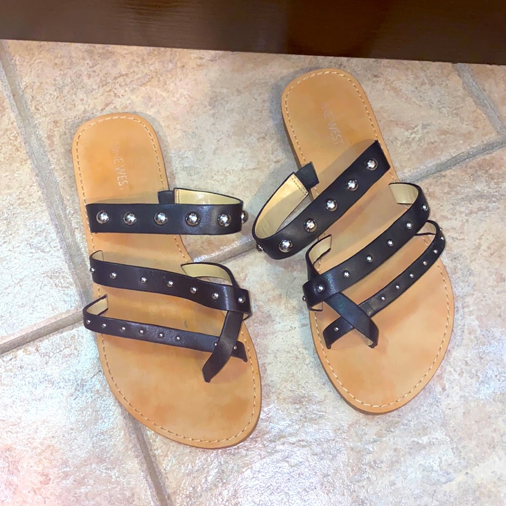 Nine West studded black sz 8.5 sandals leather
